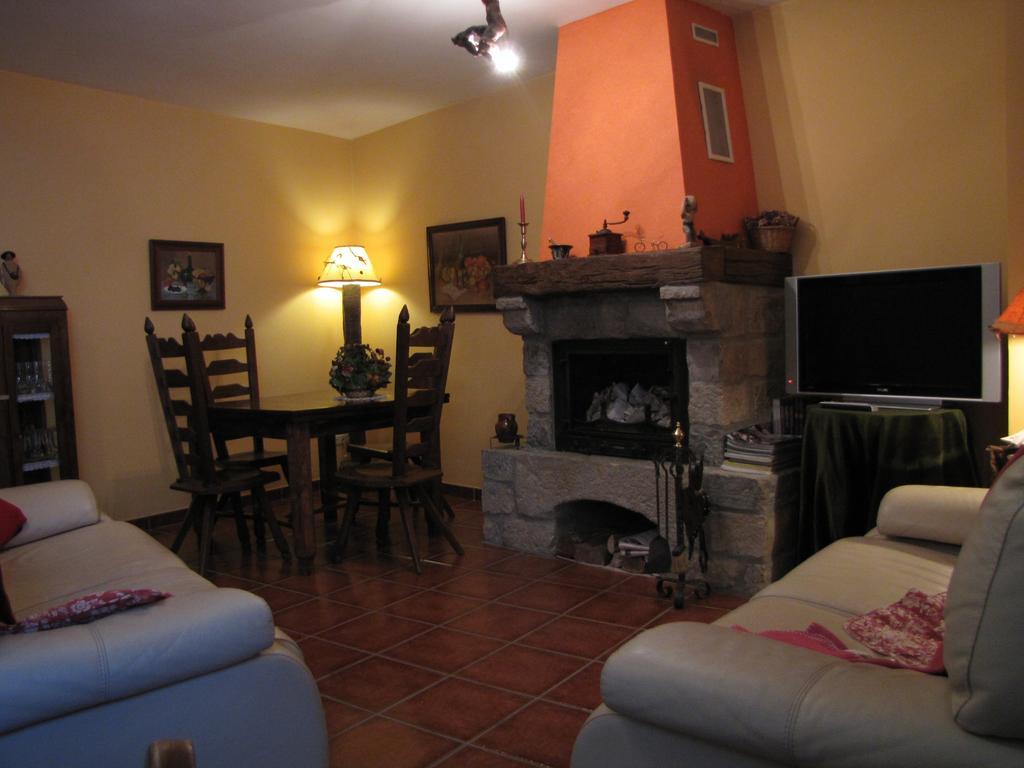 Iza Hostal Rural Huartearena المظهر الخارجي الصورة